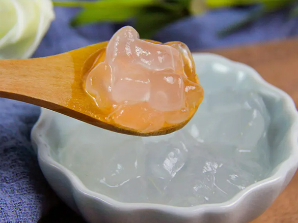 专业团队，匠心打造：芦荟凝胶颗粒的卓越品质